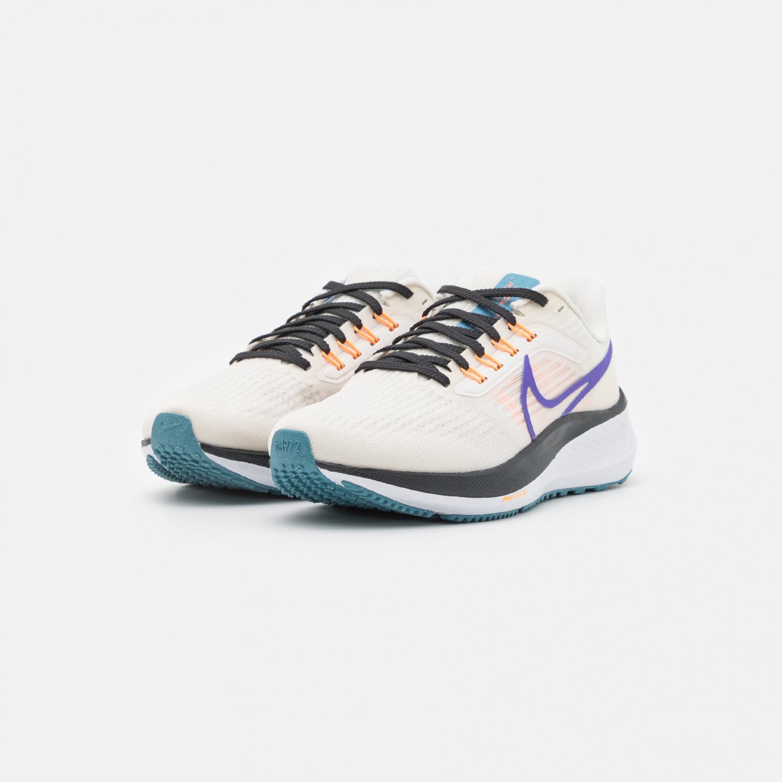 Фото № 2 с приближением к товару «‎Nike Air Zoom Pegasus 39»