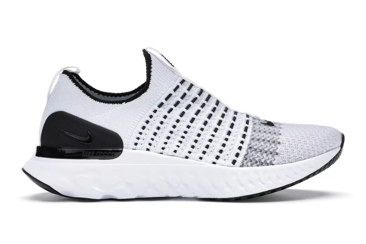 Фото № 1 с приближением к товару «‎Nike React Phantom Run Flyknit 2 White Black»