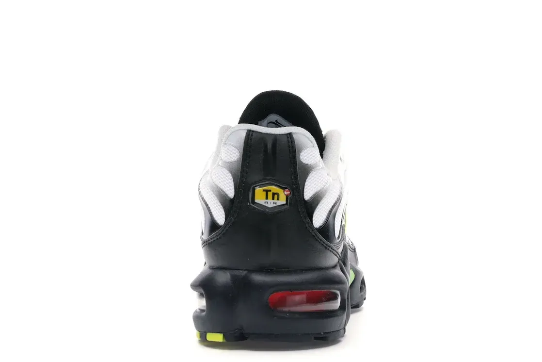 Фото № 4 с приближением к товару «‎Nike Air Max Plus Retro Future»