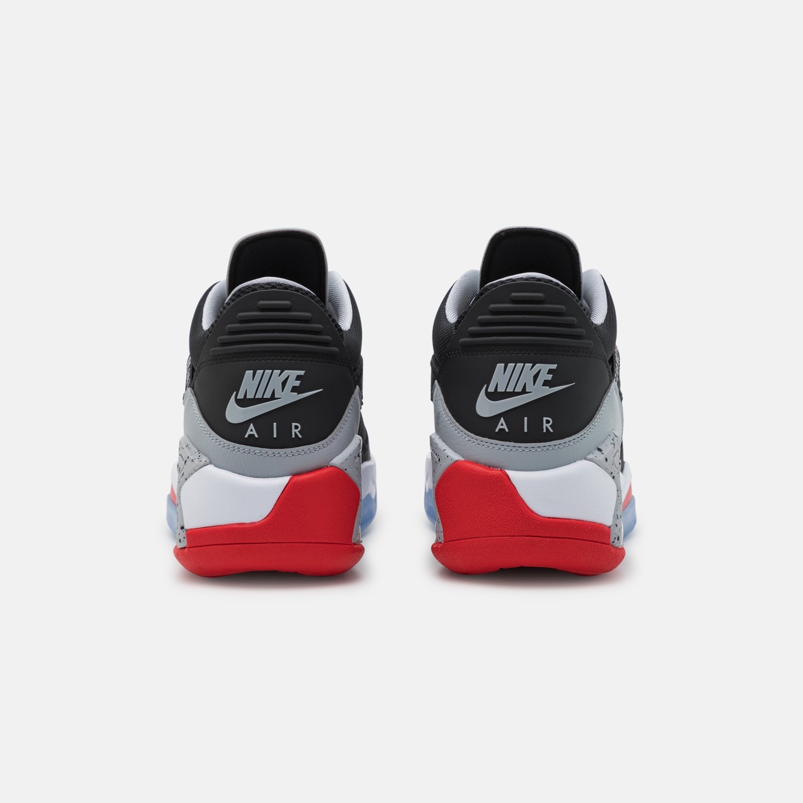 Фото № 3 с приближением к товару «‎Jordan Point Lane »