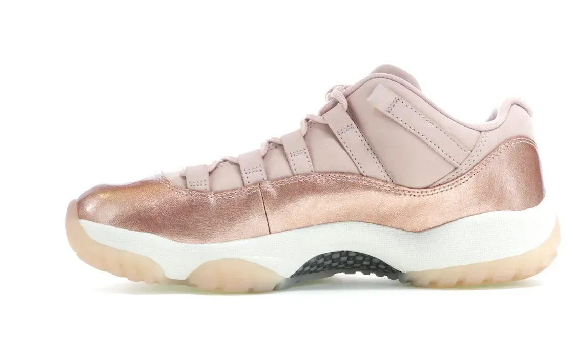 Фото № 3 с приближением к товару «‎Jordan 11 Retro Low Rose Gold »
