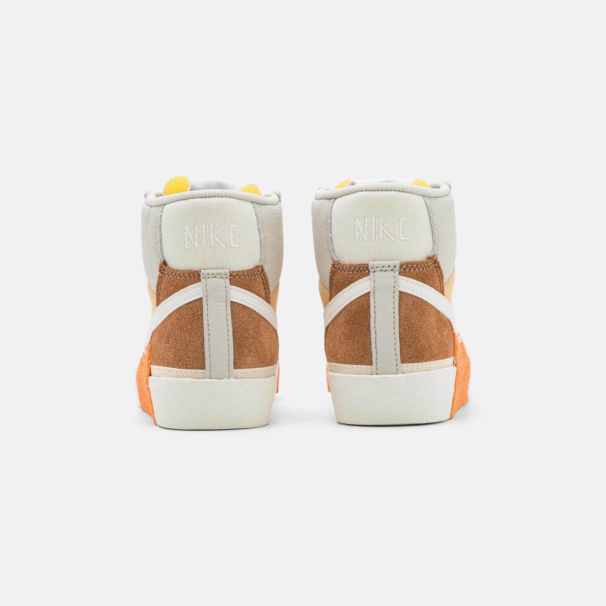 Фото № 3 с приближением к товару «‎Nike Blazer 77 Pro Club »