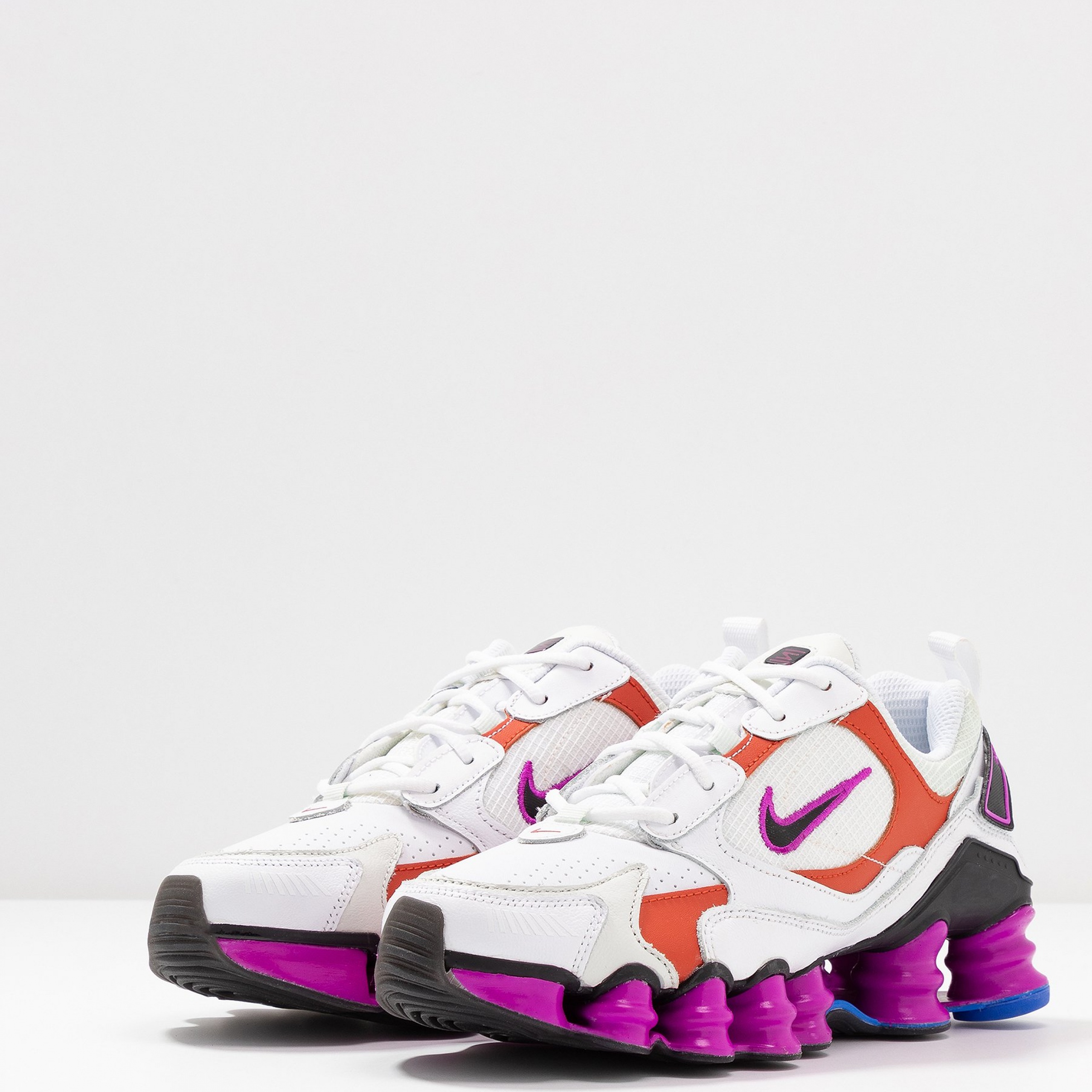 Фото № 5 с приближением к товару «‎Nike Shox TL Nova »