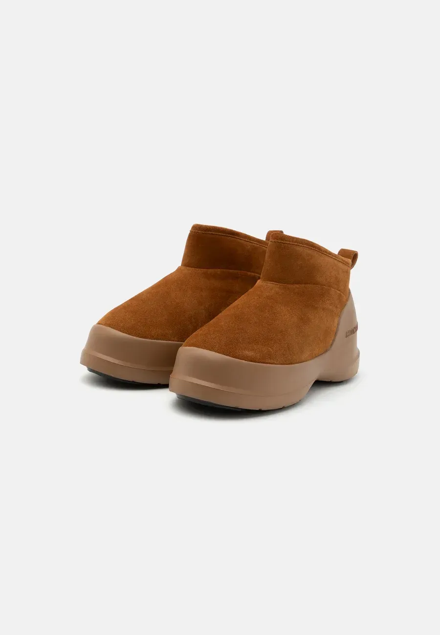 Фото № 2 с приближением к товару «‎LUNA LOW UNISEX»