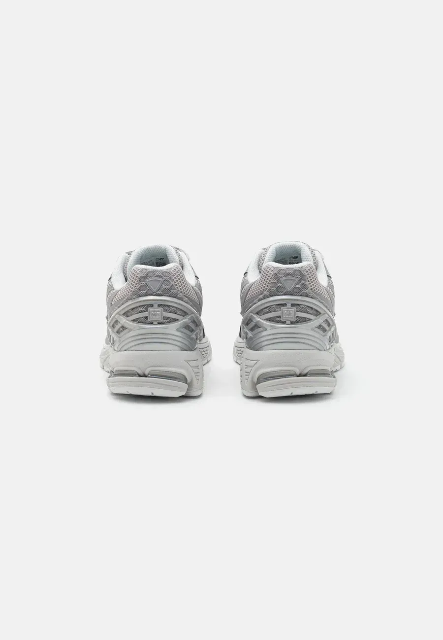 Фото № 3 с приближением к товару «‎U1906 UNISEX»