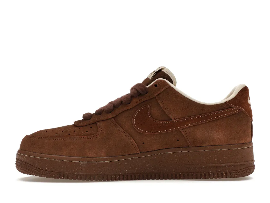 Фото № 3 с приближением к товару «‎Nike Air Force 1 Low '07 Suede Cacao Wow »