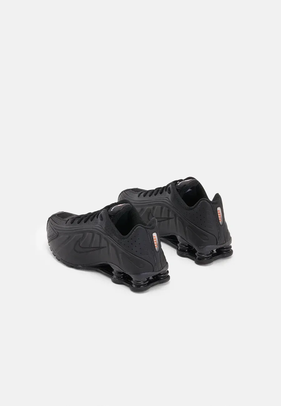 Фото № 3 с приближением к товару «‎SHOX R4»