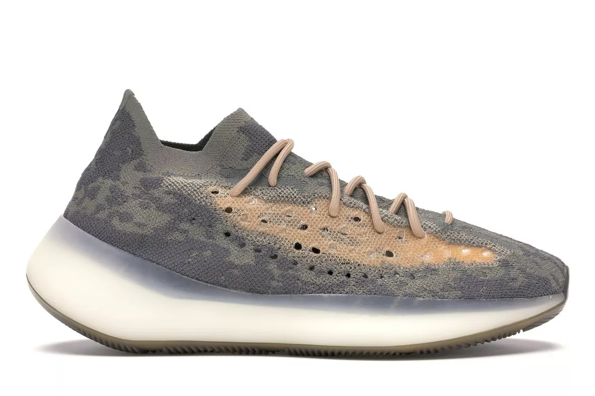 Фото № 1 с приближением к товару «‎adidas Yeezy Boost 380 Mist Reflective»