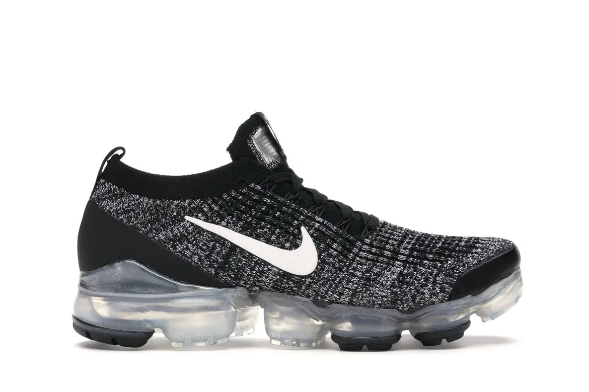Фото № 1 с приближением к товару «‎Nike Air VaporMax Flyknit 3 Oreo»