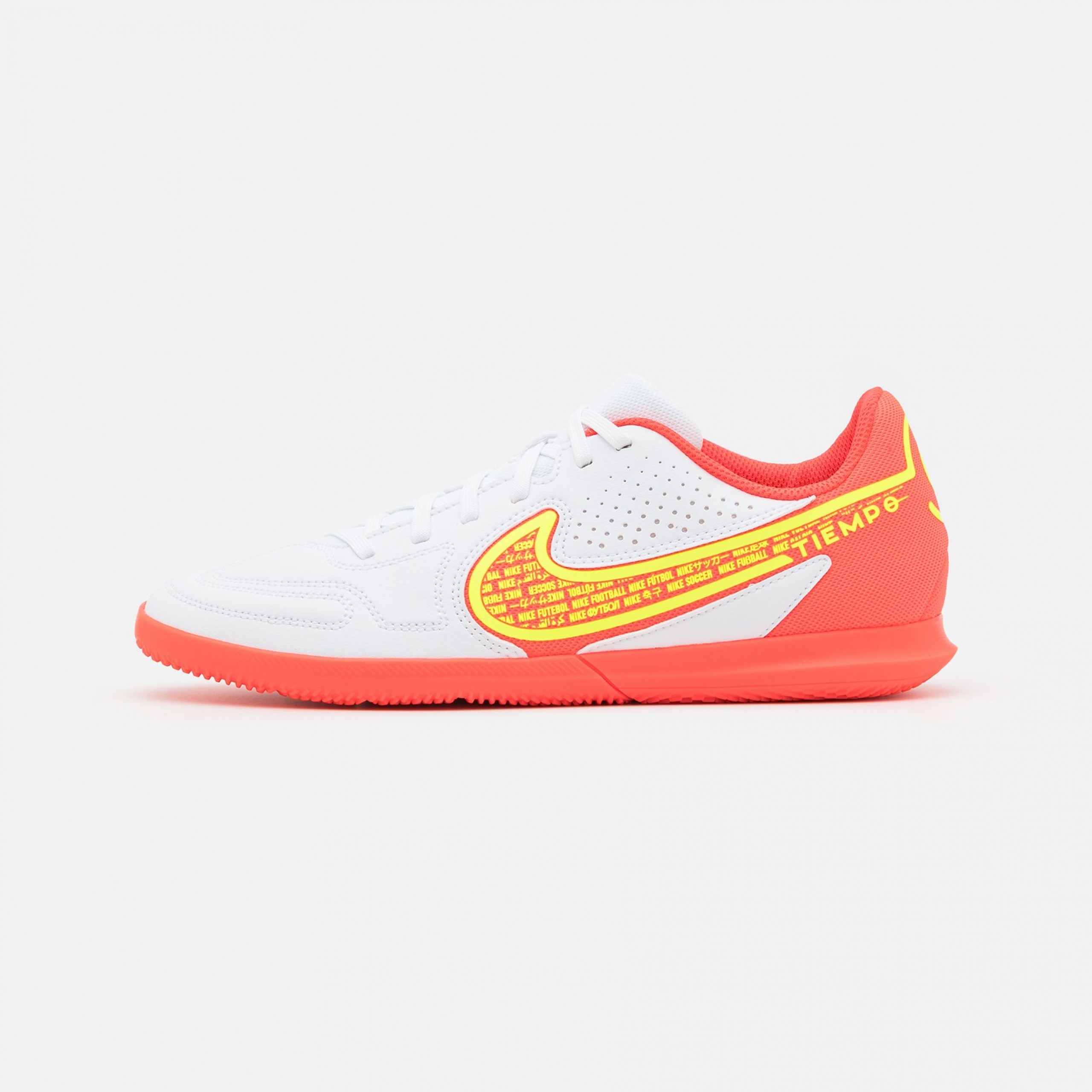 Фото № 1 с приближением к товару «‎Nike Tiempo Legend 9 Club IC »