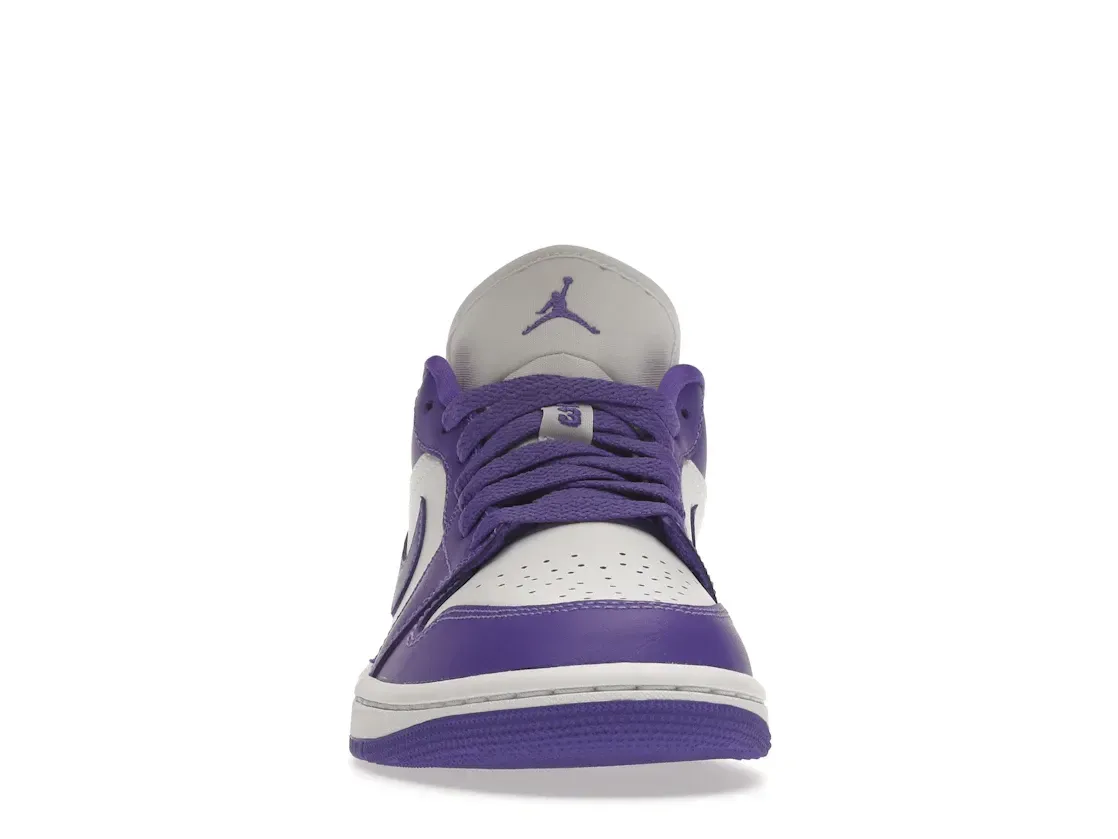 Фото № 2 с приближением к товару «‎Jordan 1 Low Psychic Purple »