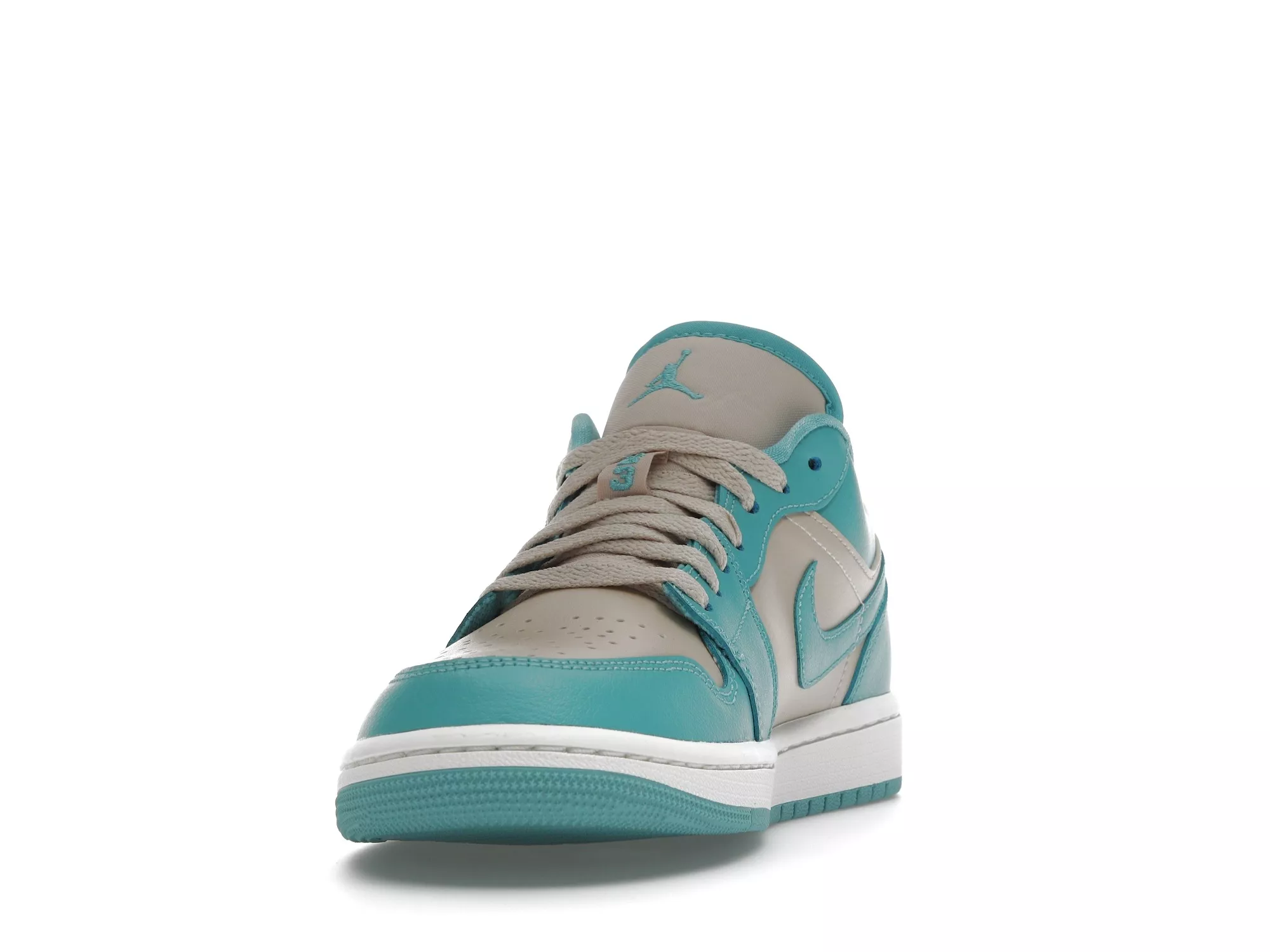 Фото № 3 с приближением к товару «‎Jordan 1 Low Tropical Teal »