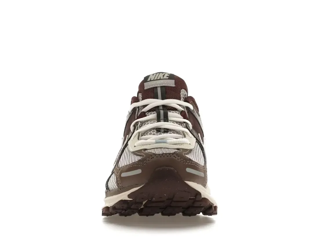 Фото № 2 с приближением к товару «‎Nike Zoom Vomero 5»