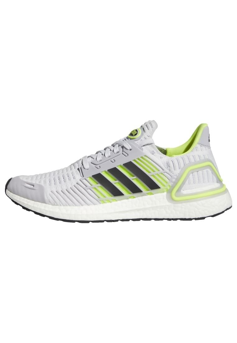 Фото № 1 с приближением к товару «‎Adidas Ultra Boost Dna Street »