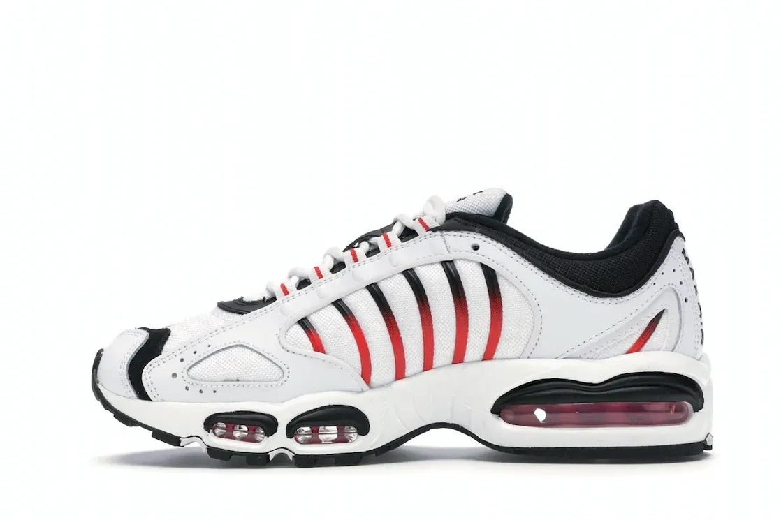 Фото № 3 с приближением к товару «‎Nike Air Max Tailwind 4 White Black Red»