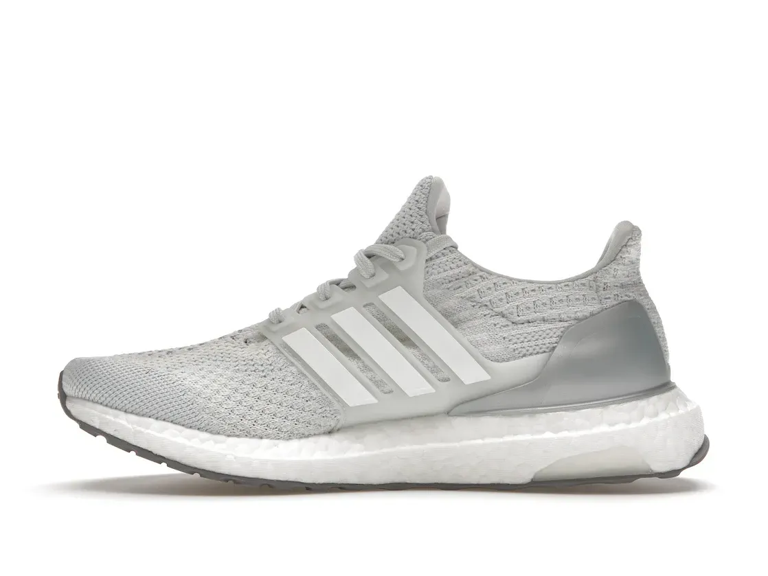 Фото № 3 с приближением к товару «‎adidas Ultra Boost 5.0 DNA Blue Tint Cloud White »