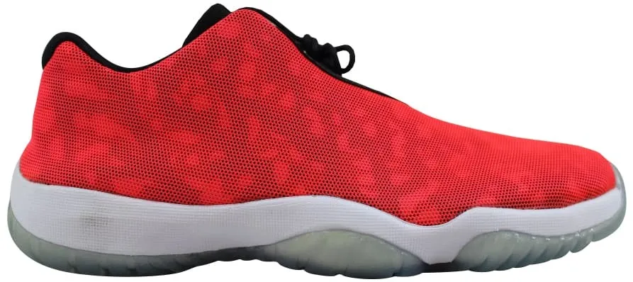 Фото № 1 с приближением к товару «‎Jordan Future Low Pink Camo»