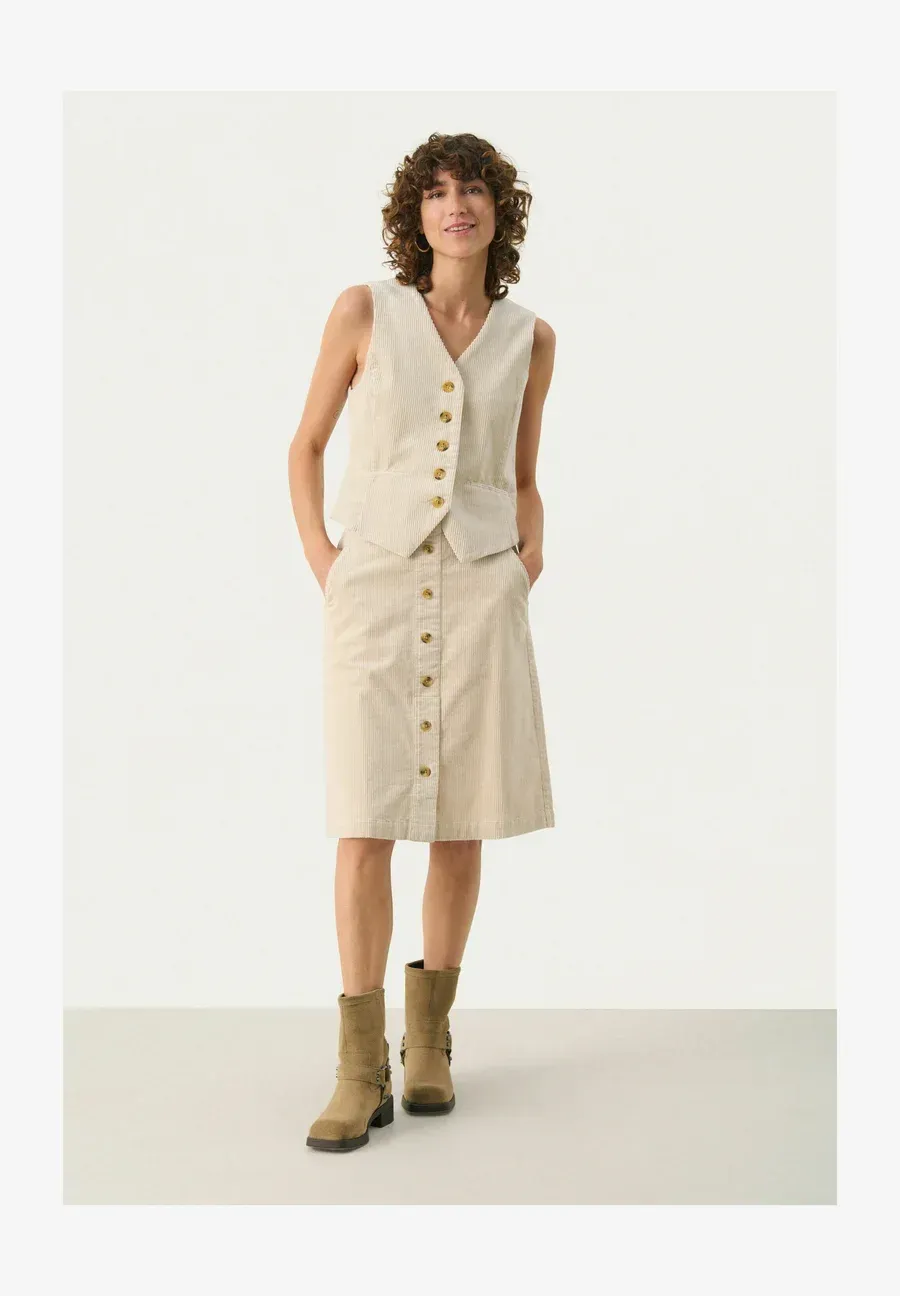 Фото № 4 с приближением к товару «‎PALINAPW »