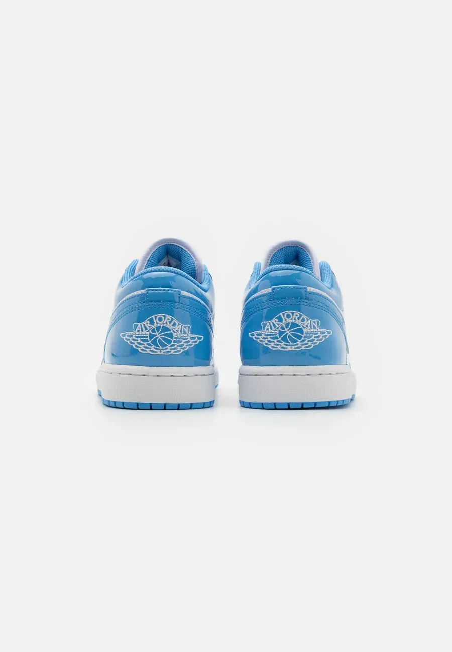 Фото № 3 с приближением к товару «‎AIR JORDAN 1 SE»