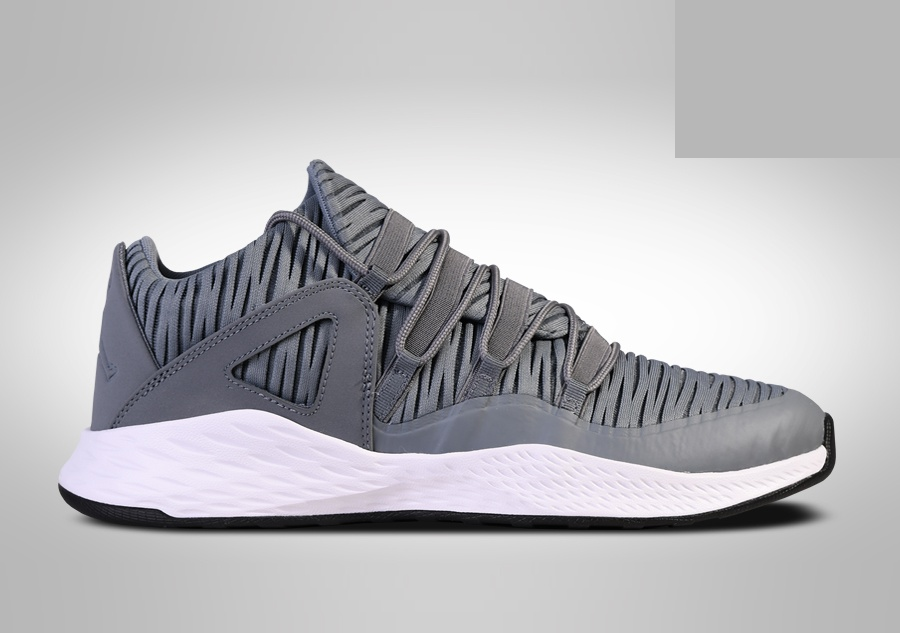 Фото № 1 с приближением к товару «‎Nike Air Jordan Formula 23 Cool »