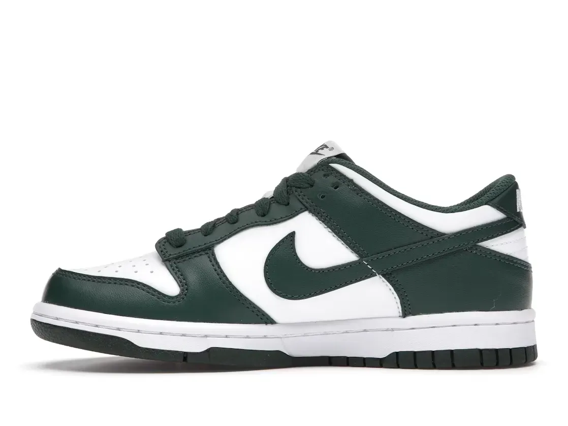 Фото № 3 с приближением к товару «‎Nike Dunk Low»