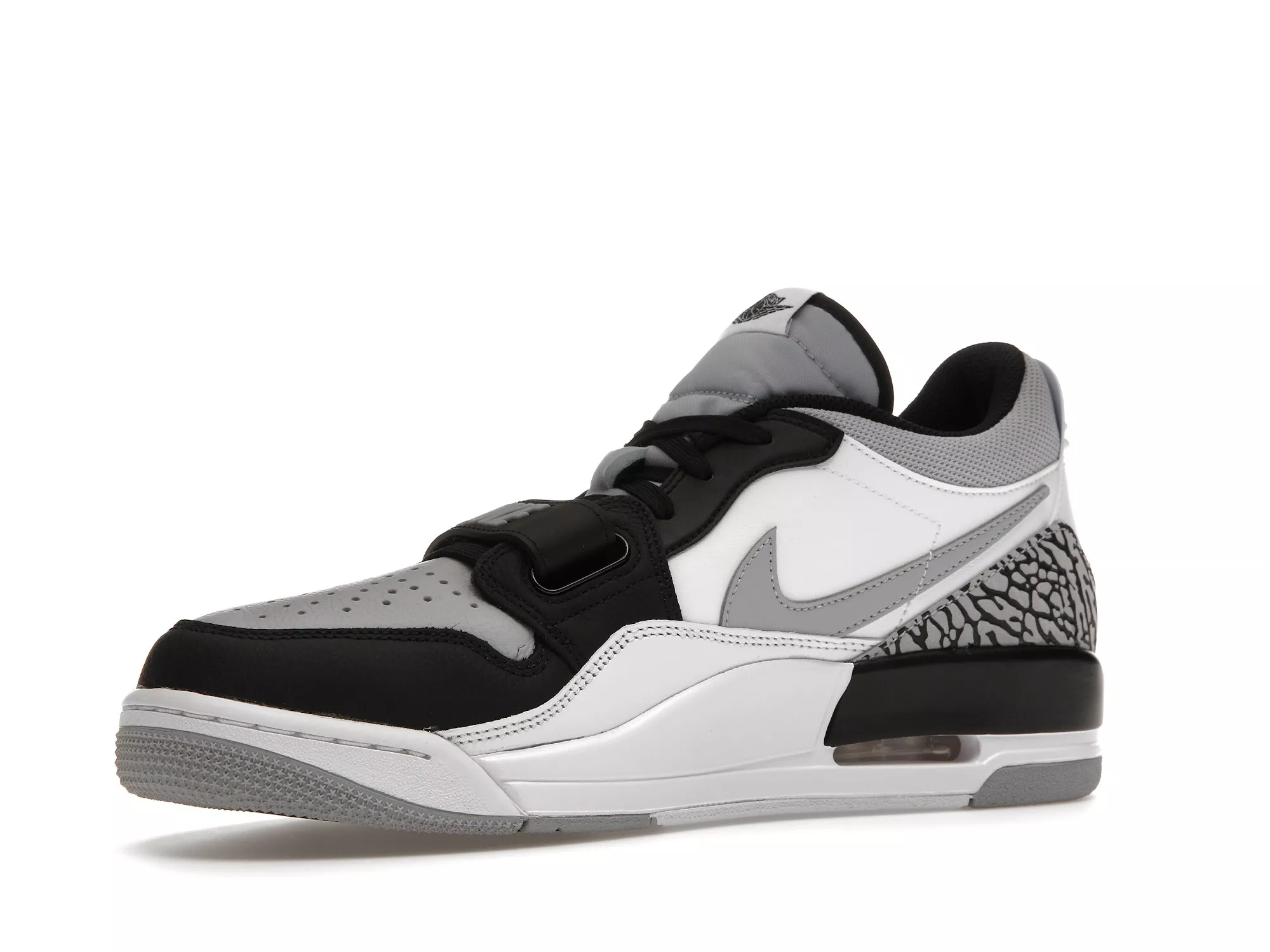 Фото № 4 с приближением к товару «‎Jordan Legacy 312 Low Light Smoke Grey»