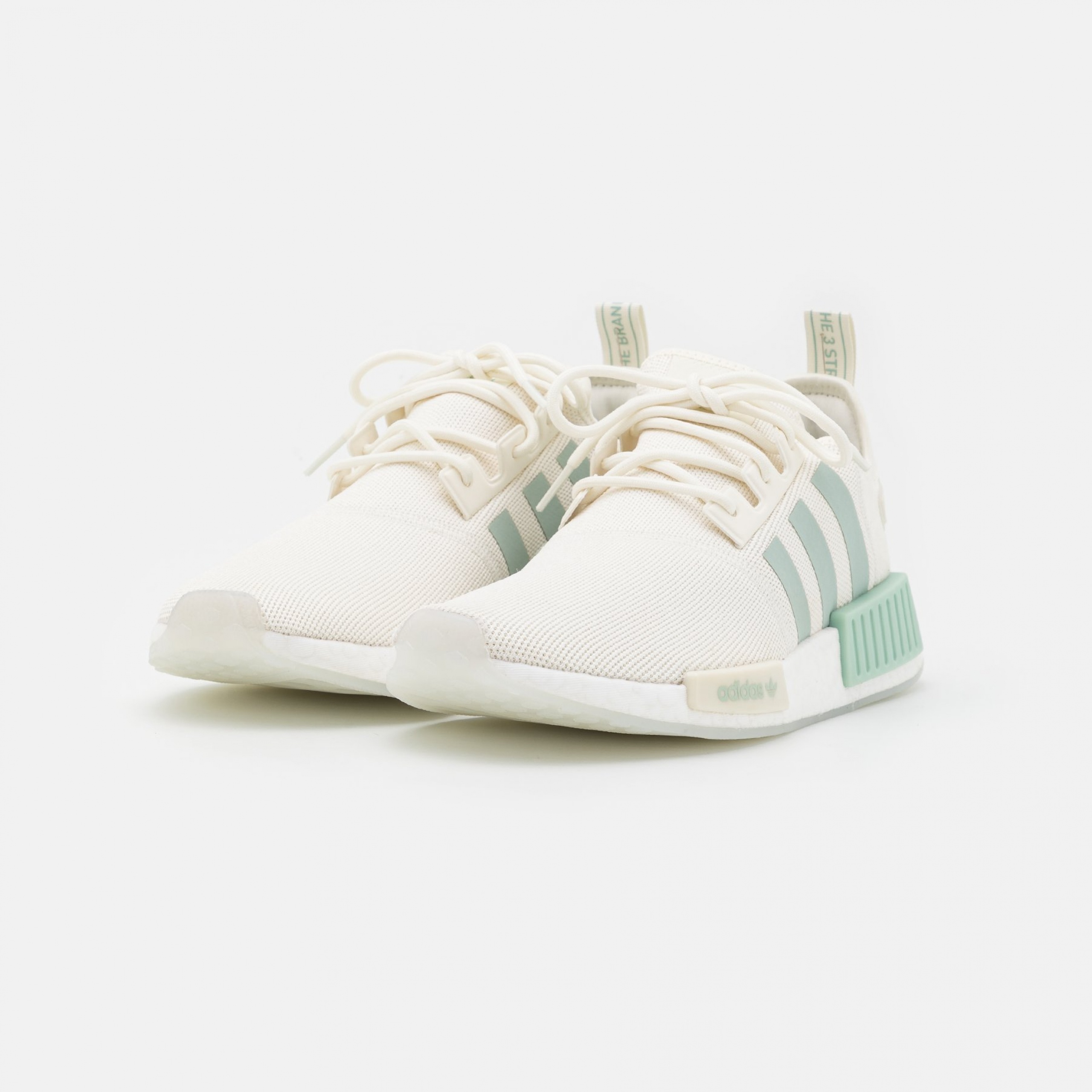 Фото № 2 с приближением к товару «‎Adidas Nmd_ R1 W »