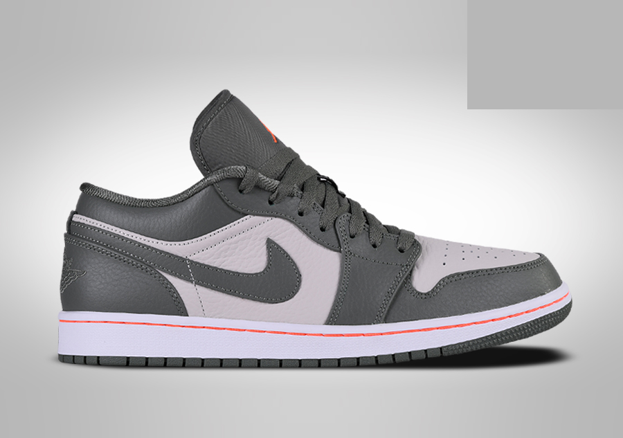 Фото № 1 с приближением к товару «‎Nike Air Jordan 1 Retro Military »