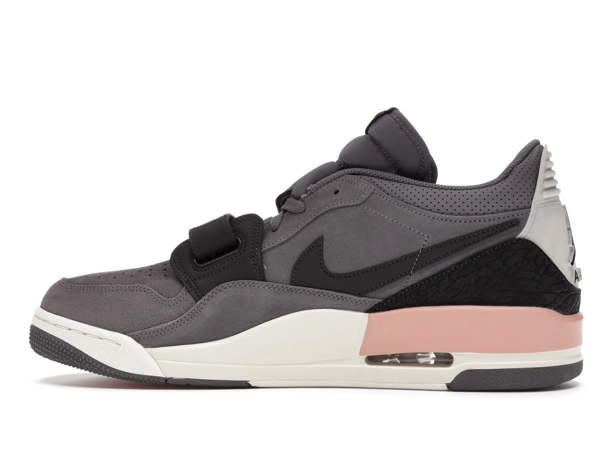 Фото № 5 с приближением к товару «‎Jordan Legacy 312 Low Gunsmoke Coral Stardust»
