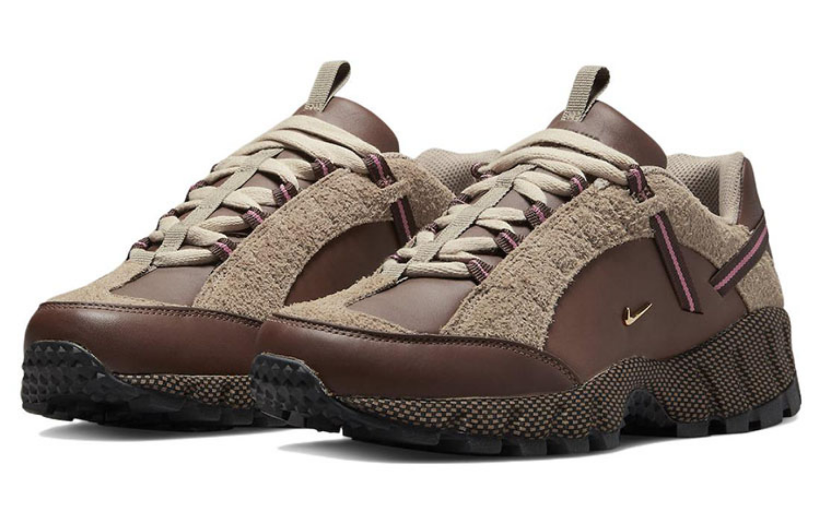 Фото № 3 с приближением к товару «‎Jacquemus Nike WMNS Air Humara LX Sports Casual Shoes Ale Brown and Gold»