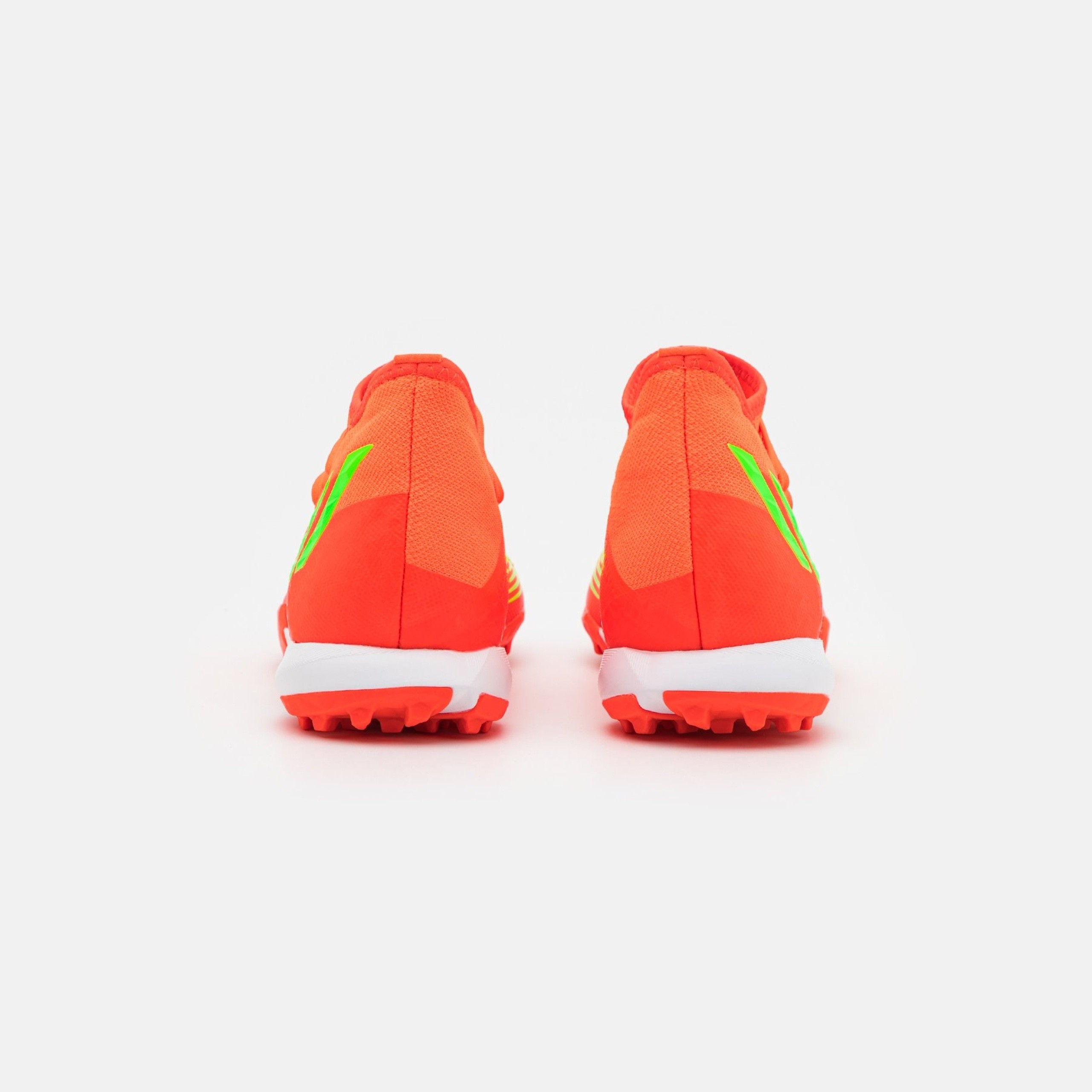 Фото № 3 с приближением к товару «‎Adidas Edge.3 TF»