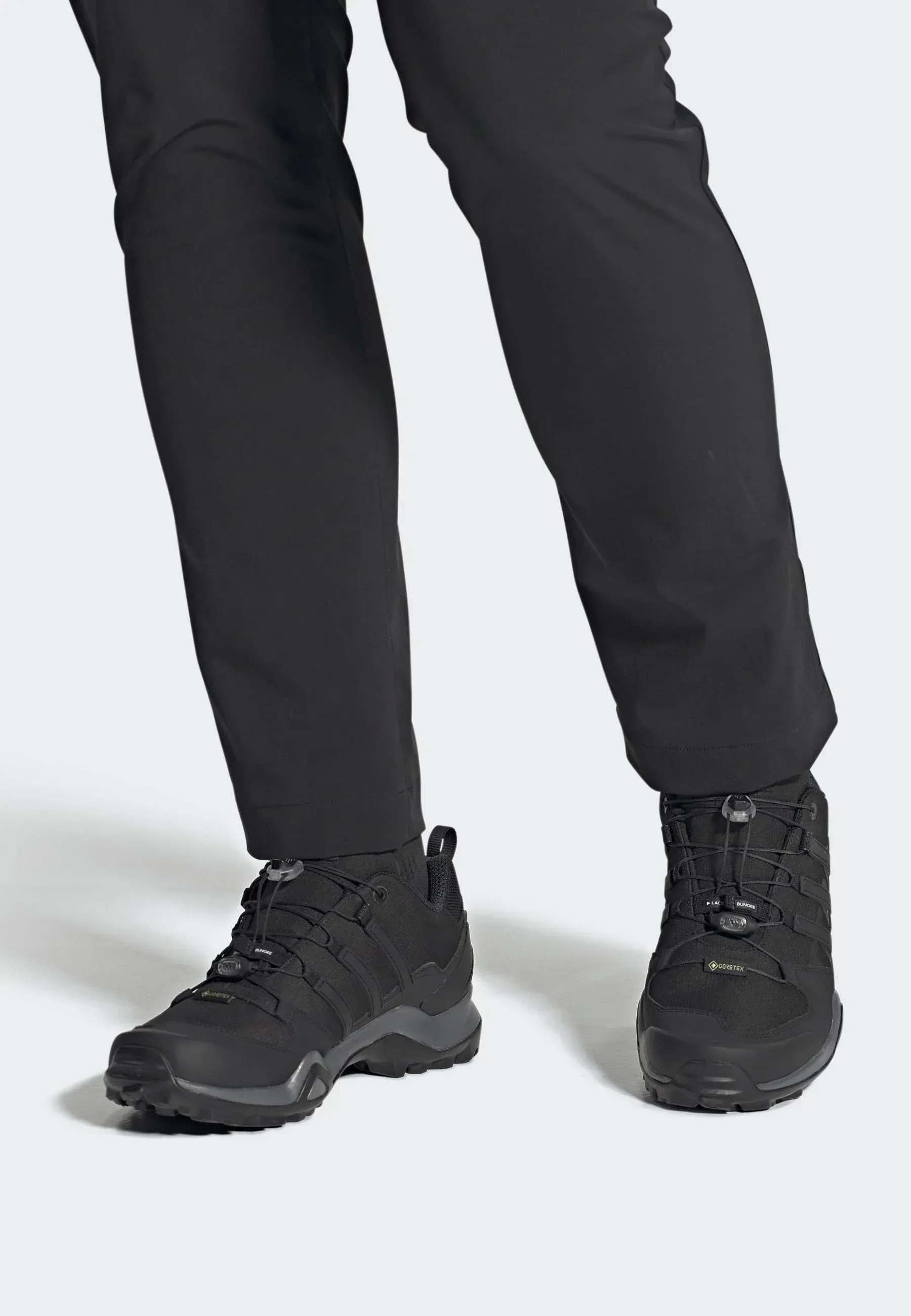 Фото № 1 с приближением к товару «‎TERREX SWIFT R2 GORE-TEX® HIKING»