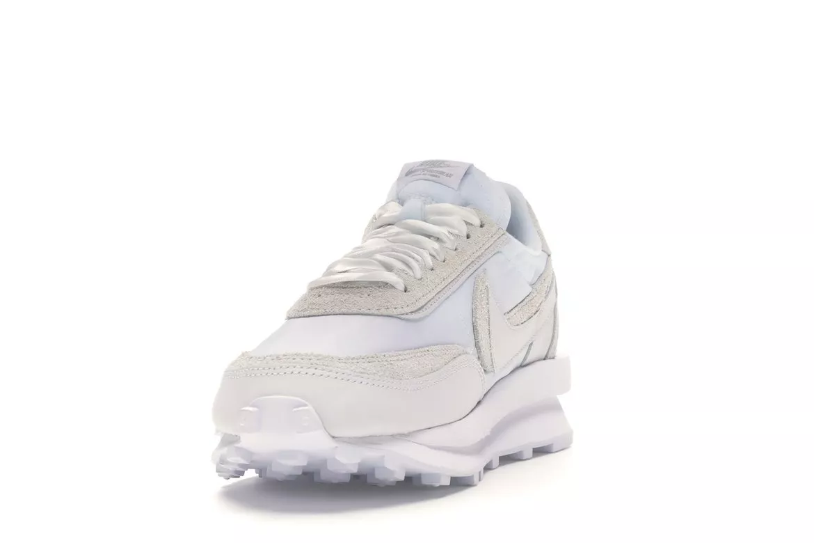 Фото № 2 с приближением к товару «‎Nike LD Waffle sacai White Nylon»