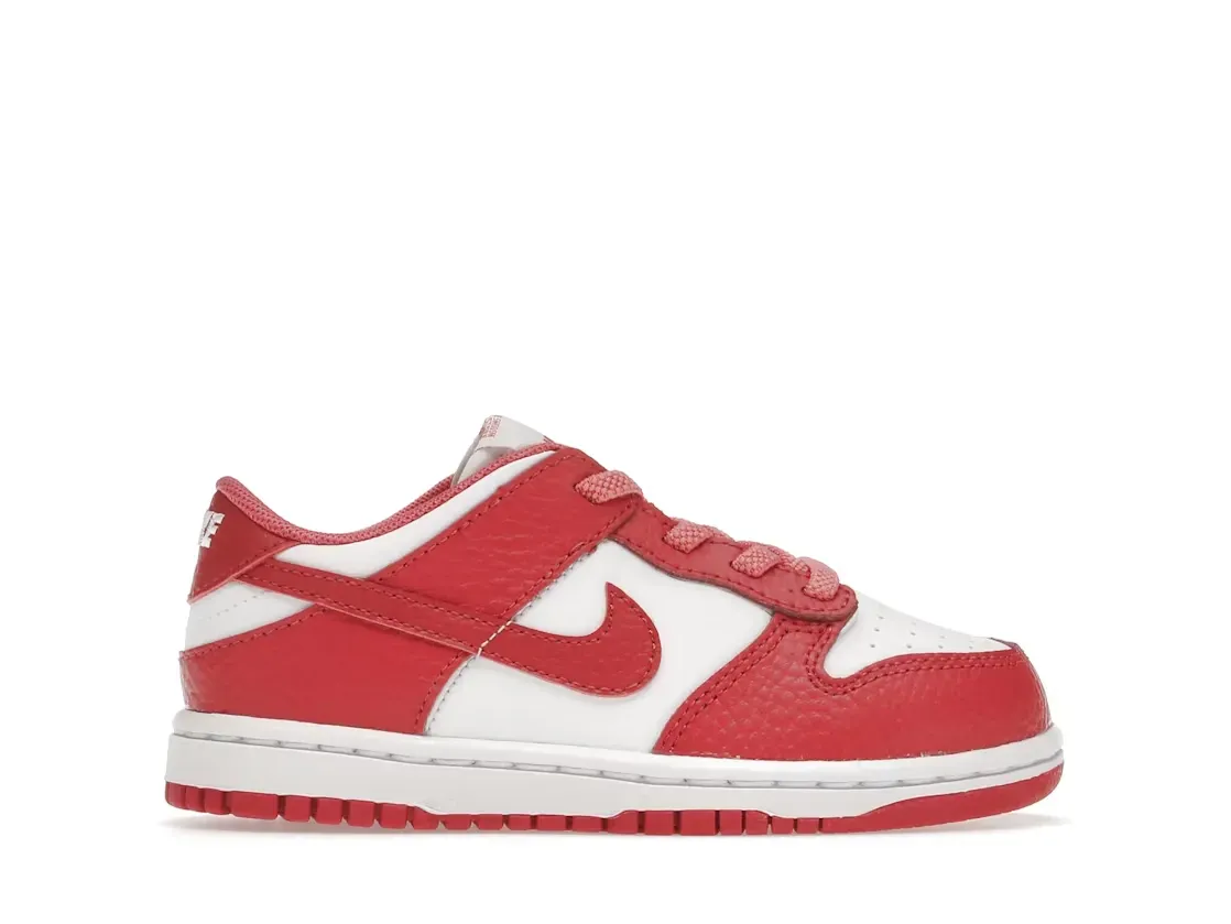 Фото № 1 с приближением к товару «‎Nike Dunk Low»