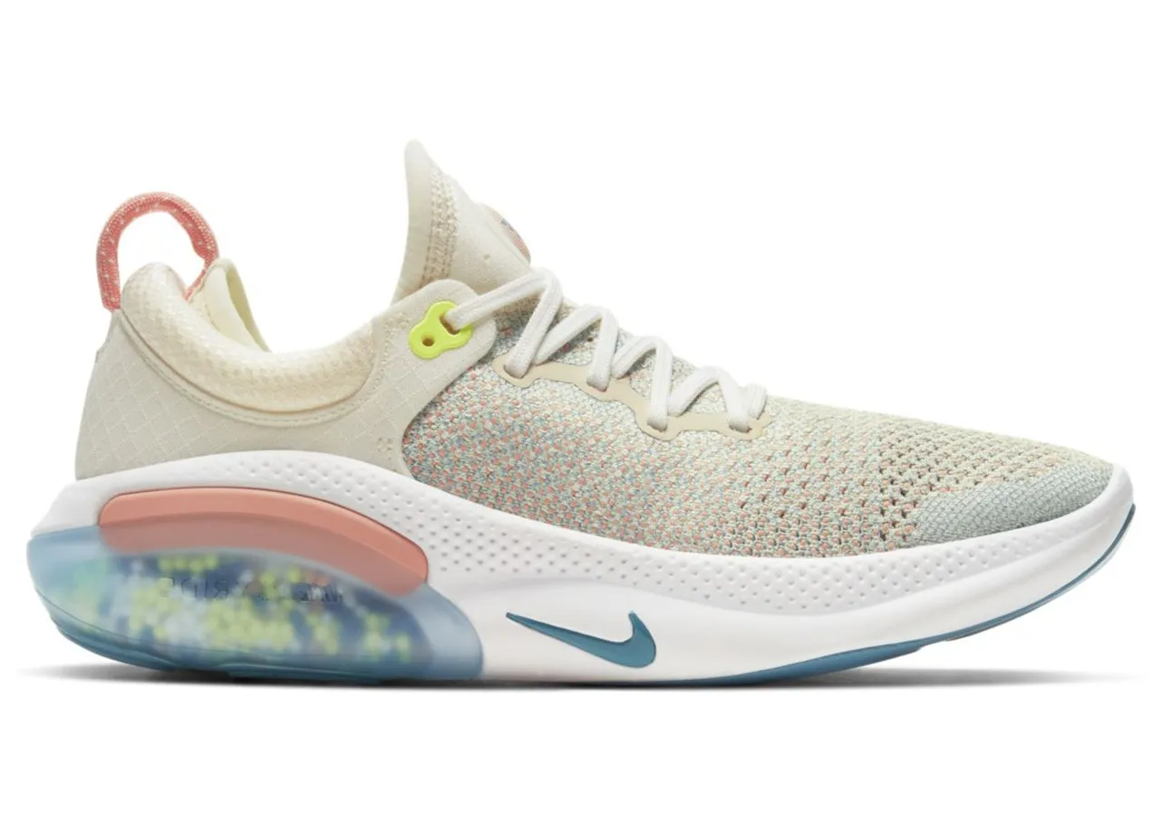 Фото № 1 с приближением к товару «‎Nike Joyride Run Flyknit Sail Pink Quartz »