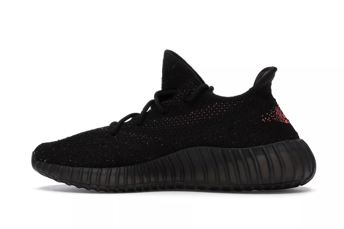 Фото № 6 с приближением к товару «‎adidas Yeezy Boost 350 V2 Core Black Red (2016/2022)»
