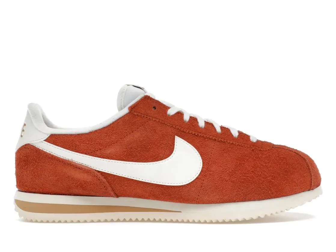 Фото № 1 с приближением к товару «‎Nike Cortez SE Suede»