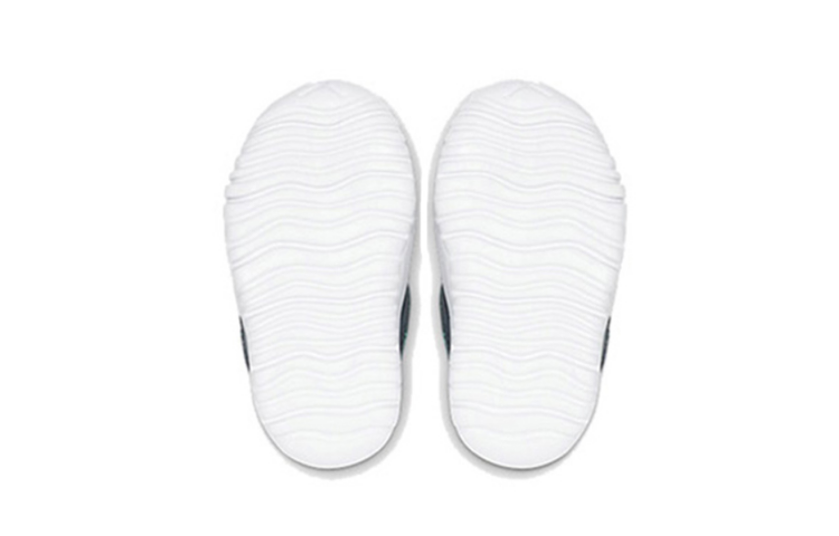 Фото № 4 с приближением к товару «‎Jordan 11 Retro Little Flex Black Iridescent (TD)»