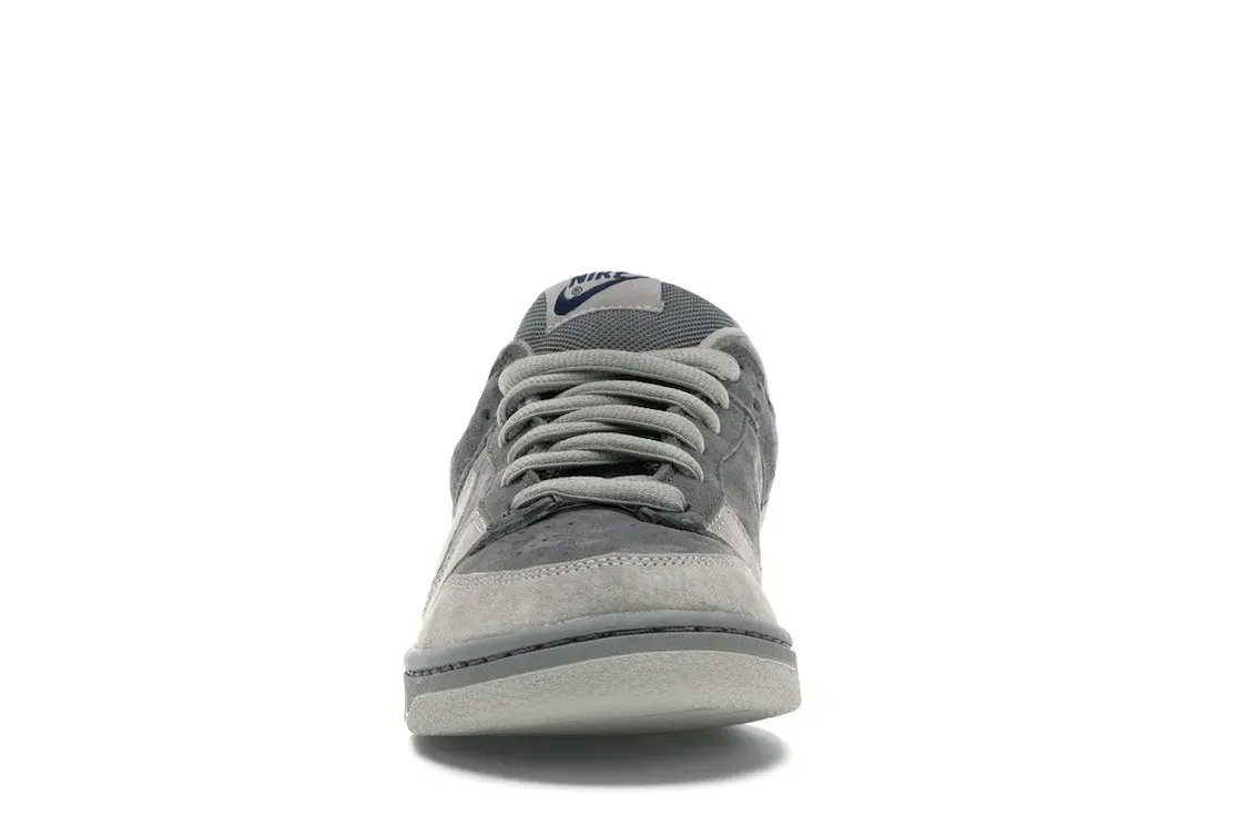 Фото № 2 с приближением к товару «‎Nike SB Dunk Low London»