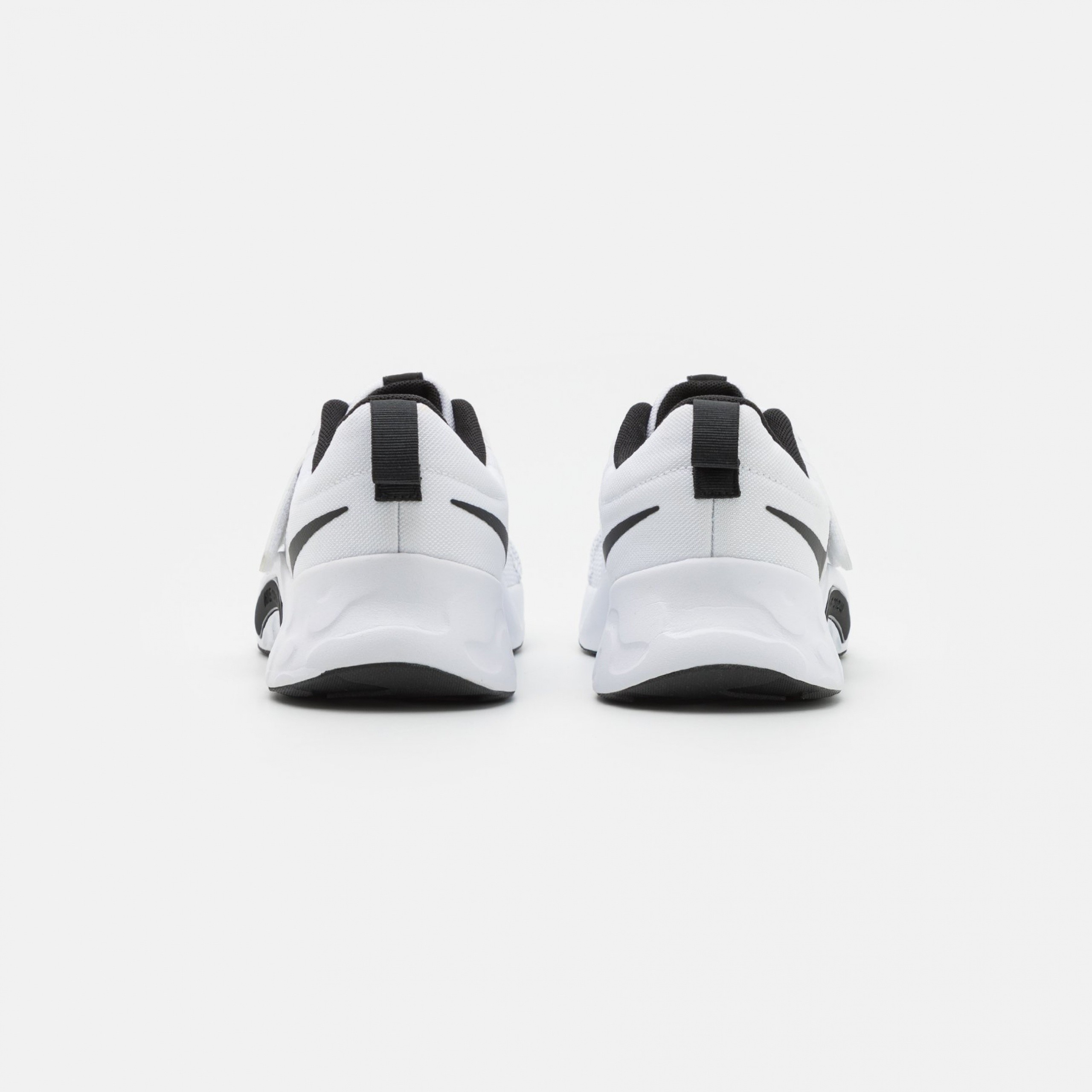 Фото № 3 с приближением к товару «‎Nike Renew Retaliation 4»