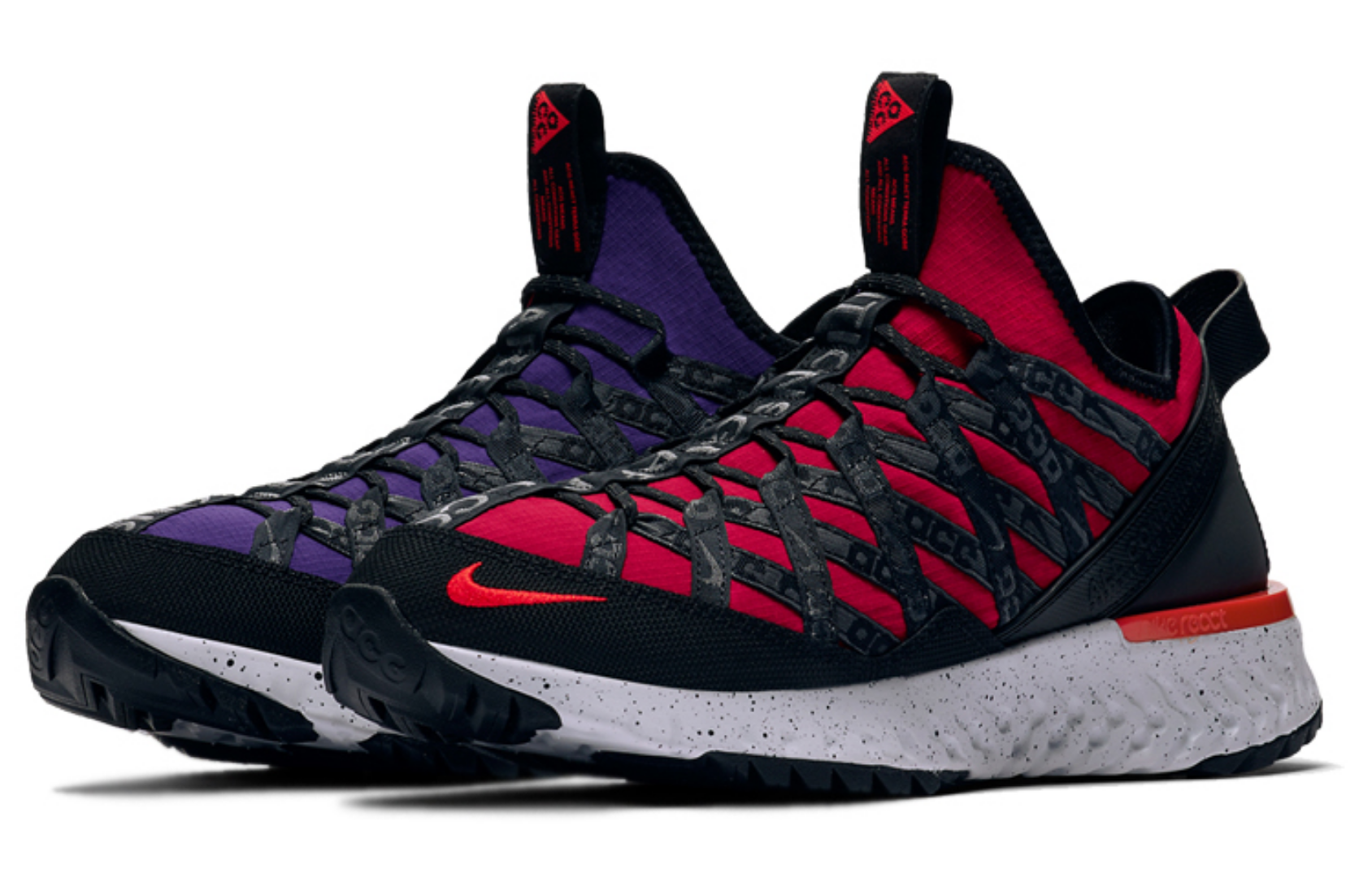 Фото № 3 с приближением к товару «‎Nike ACG React Terra Gobe RedBlue»