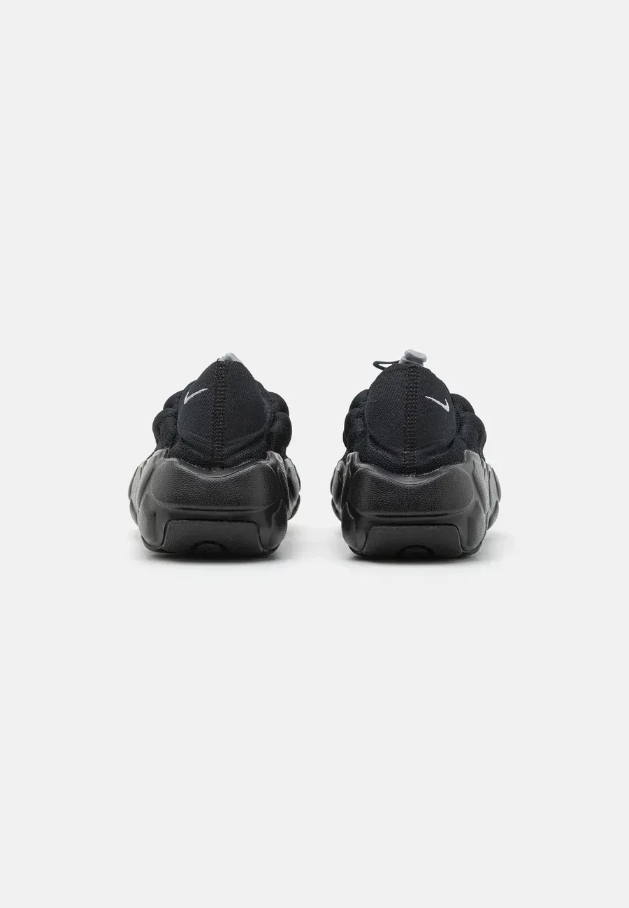 Фото № 3 с приближением к товару «‎FLYKNIT HAVEN»