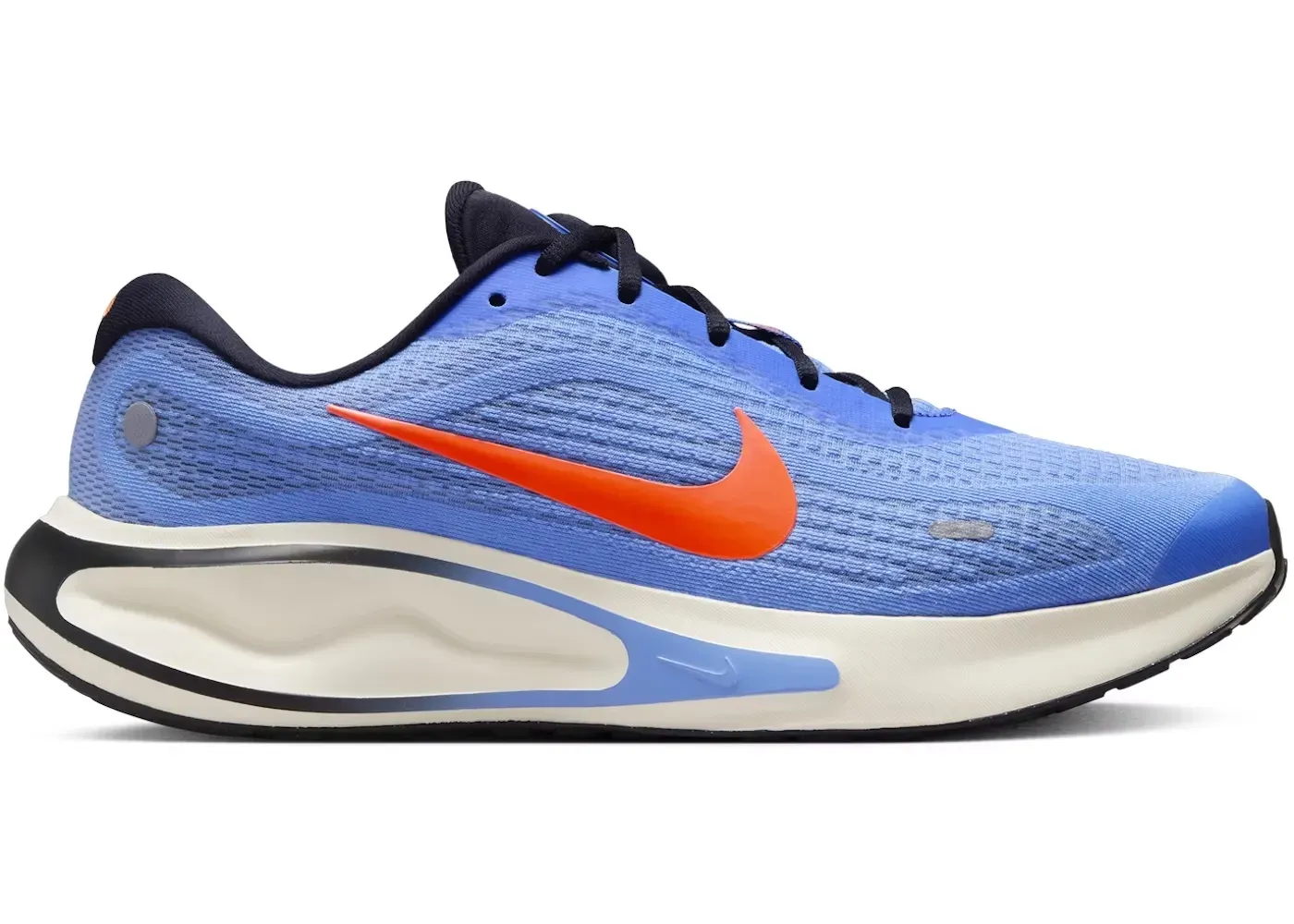 Фото № 1 с приближением к товару «‎Nike Journey Run»