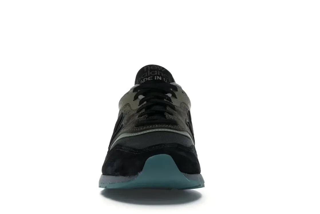 Фото № 2 с приближением к товару «‎New Balance 997»