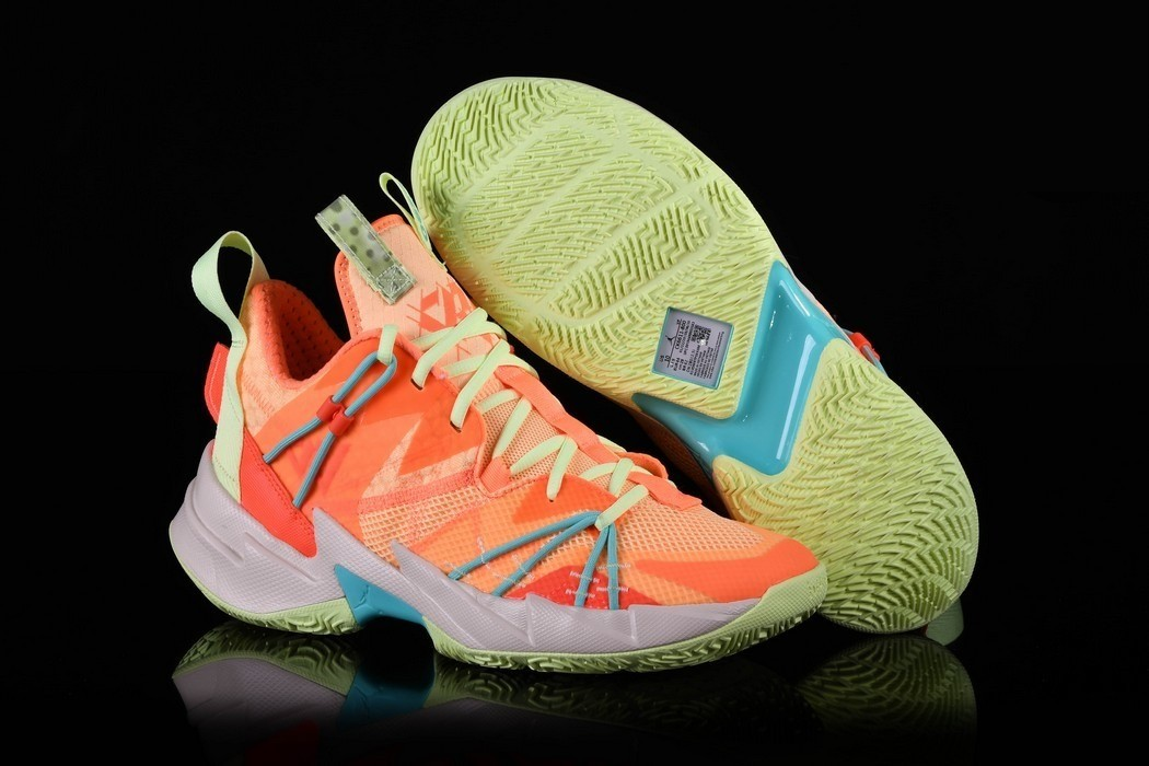 Фото № 4 с приближением к товару «‎Nike Air Jordan Why Not Zer0.3 Se Atomic R. Westbrook»