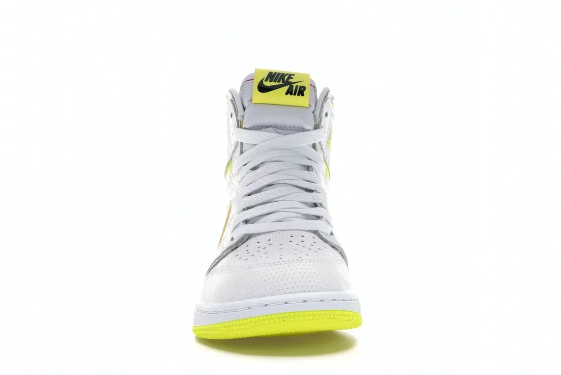 Фото № 2 с приближением к товару «‎Jordan 1 Retro High First Class Flight »