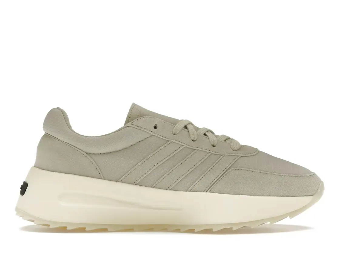 Фото № 1 с приближением к товару «‎adidas Fear of God Athletics Los Angeles»