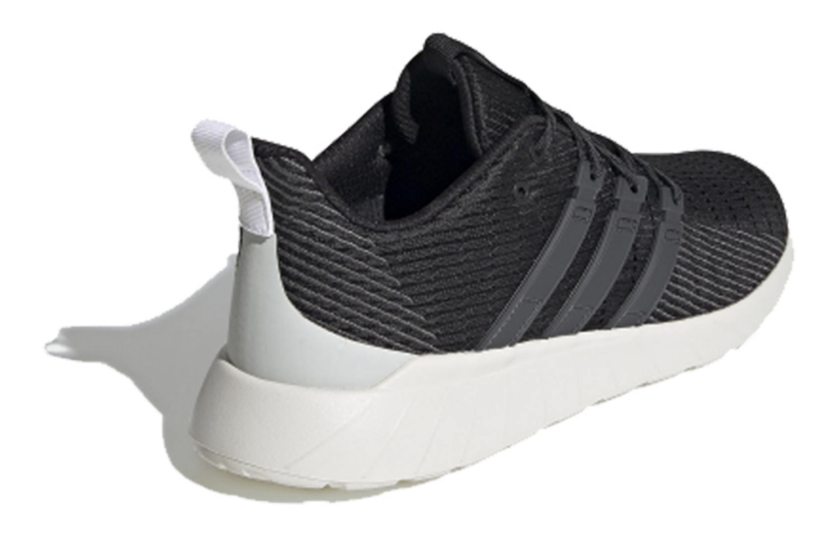 Фото № 3 с приближением к товару «‎Adidas Neo Questar Flow 'Black'»