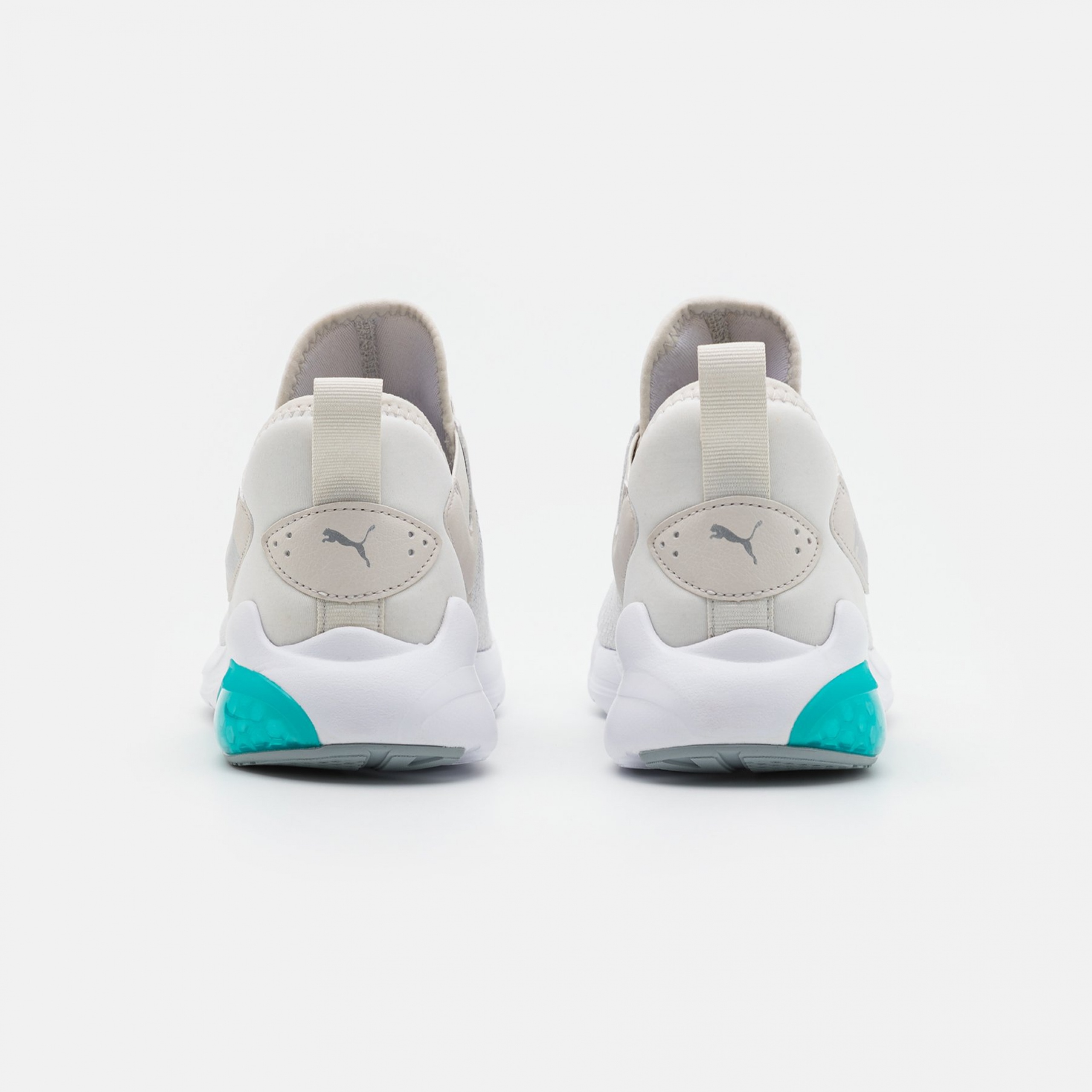 Фото № 3 с приближением к товару «‎Puma Cell Vive»