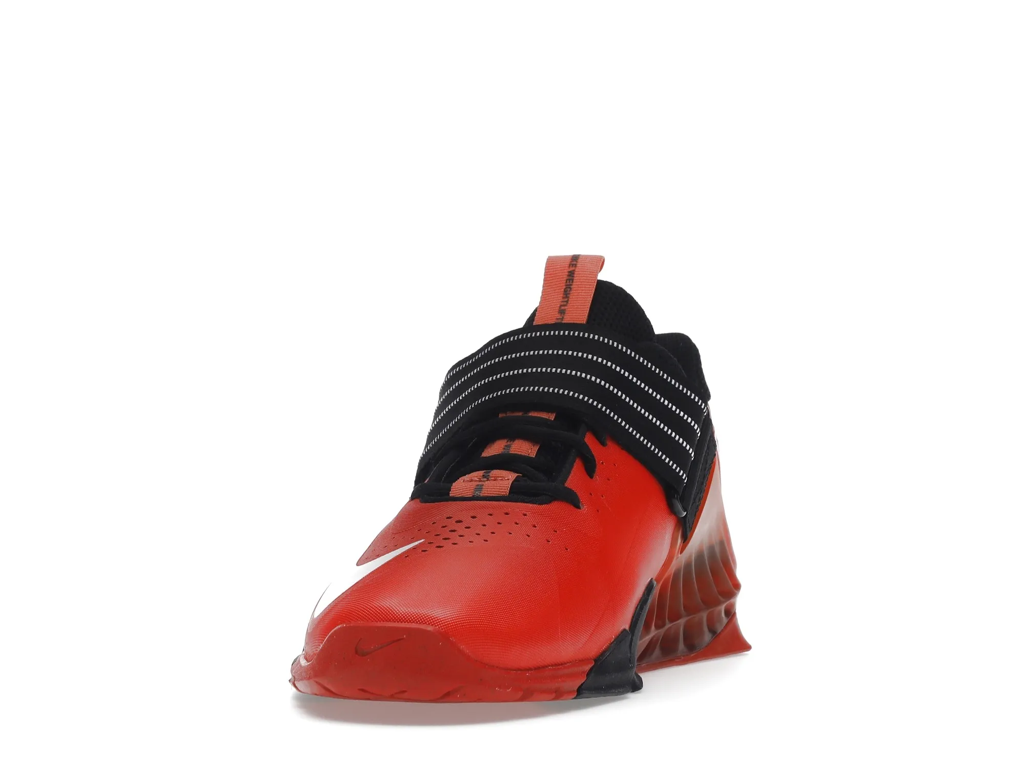 Фото № 4 с приближением к товару «‎Nike Savaleos Chile Red»